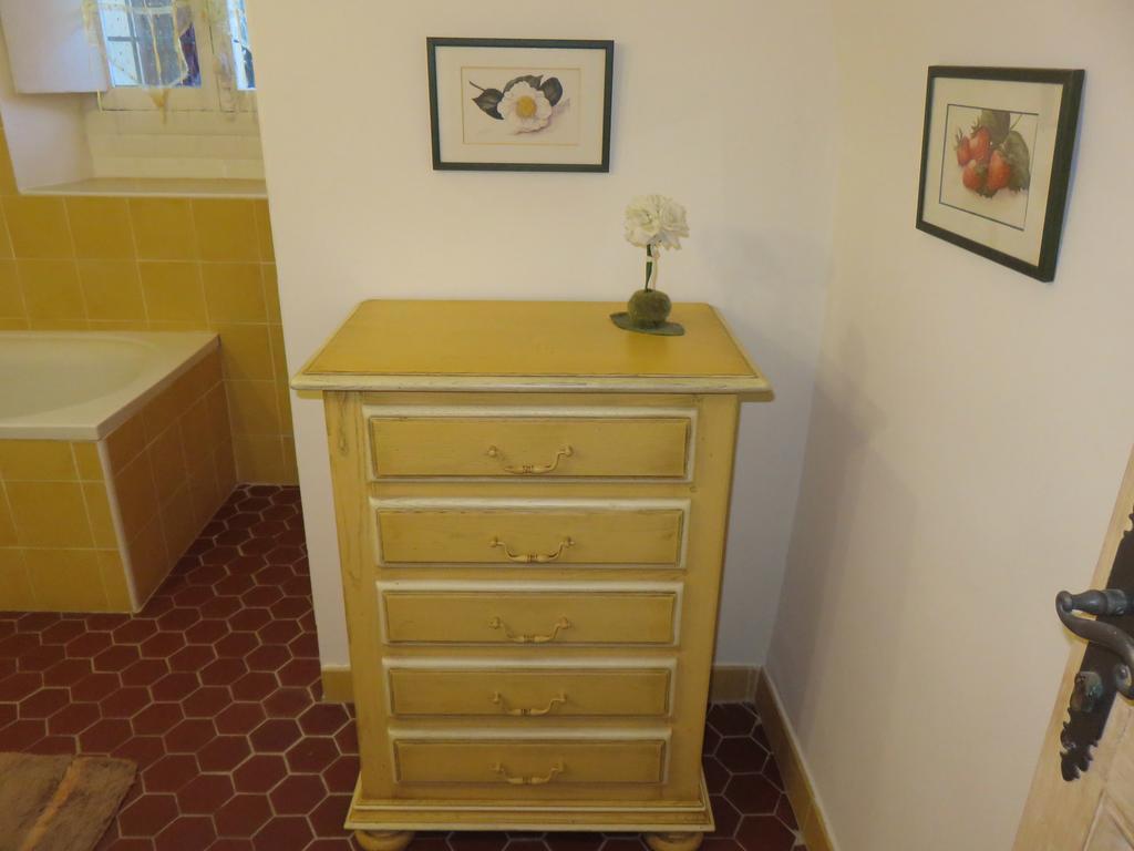 Le Clos Des Canebiers Bed & Breakfast Grasse Cameră foto